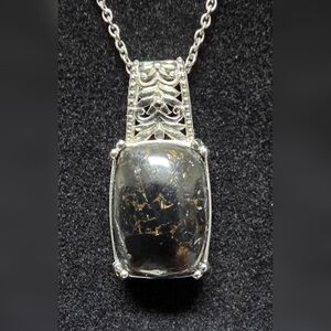 Matrix Silver Shungite Solitaire Pendant with Magnet NWOT